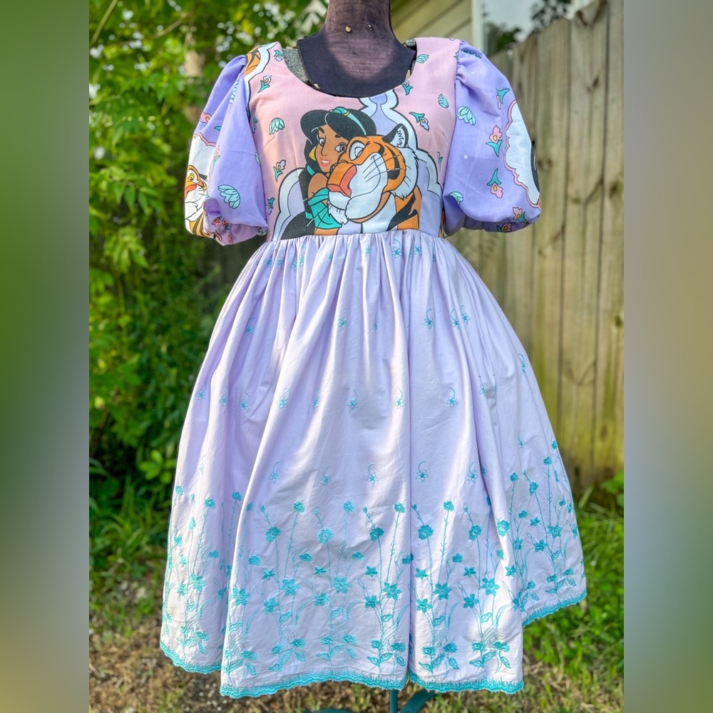 Custom Handmade Disney Princess Jasmine Aladdin Puff Sleeve Dress